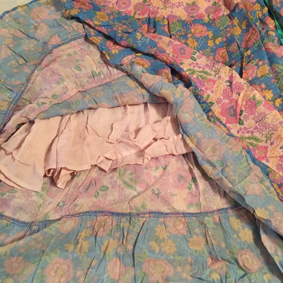 Spell Juniper Tiered Gown - Picture 10 of 14